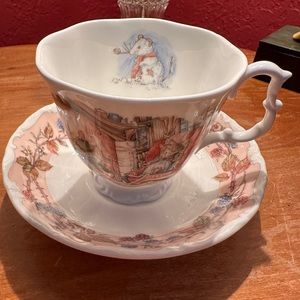 1983 Autumn Vintage Tea Cup and Saucer Royal Doulton Brambly Hedge Jill Barklem
